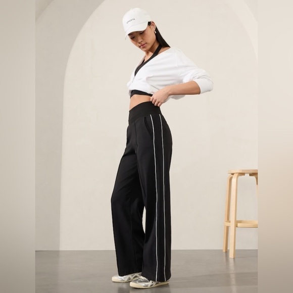 NWT Athleta Venice Track Stripe Wide Leg Pant Size M/P - Picture 4 of 10